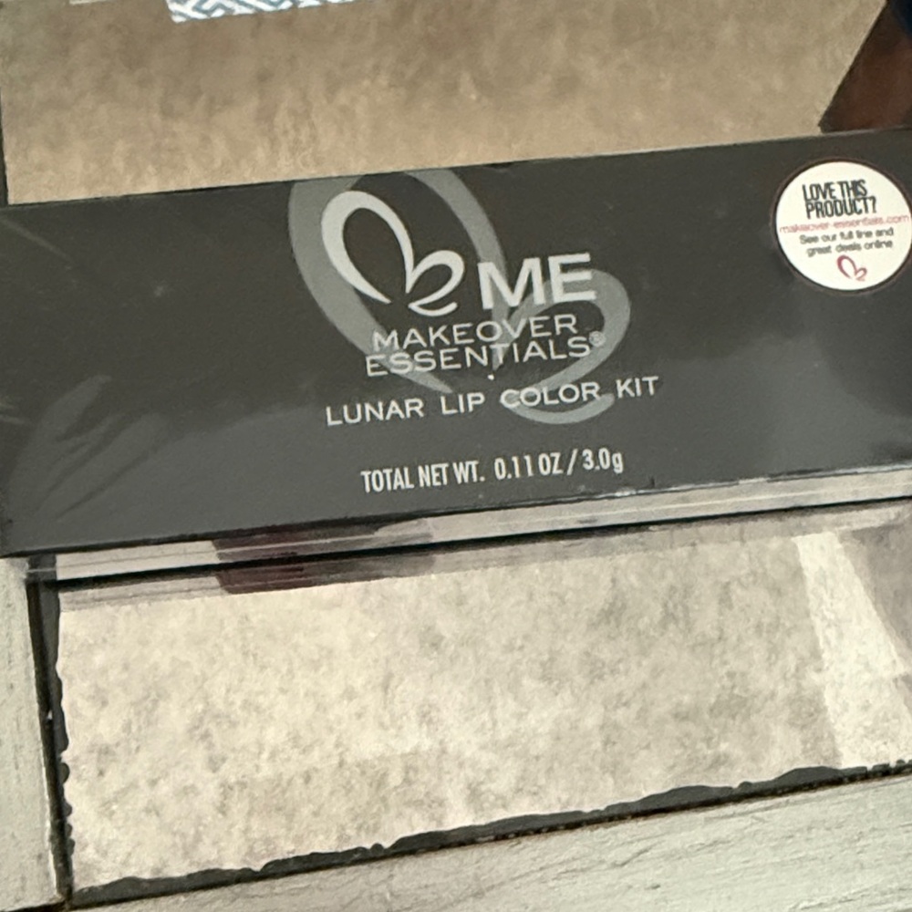 ME Makeover Essentials Lunar Lip Color Kit